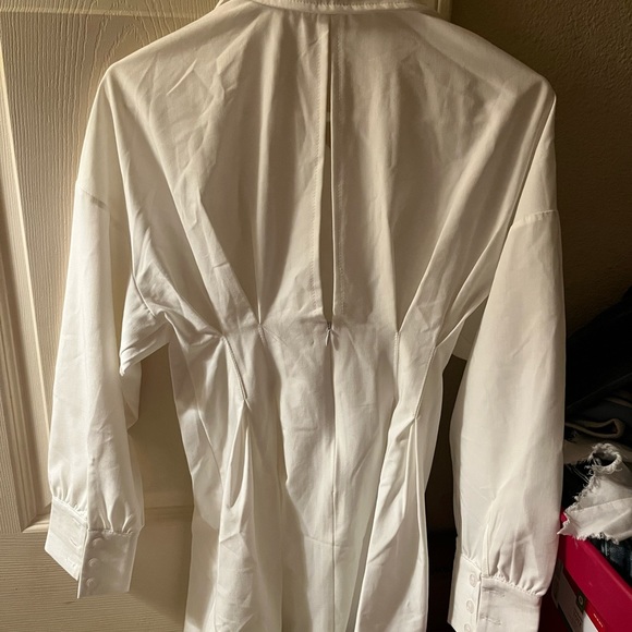 NWT XS White Shirtdress JING ( fits S also) - Picture 2 of 2